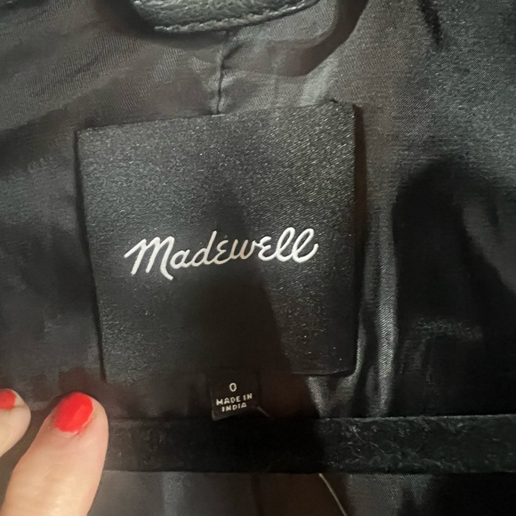 NWT Madewell Shrunken Zip-Front Jacket in Leather. - Picture 9 of 12